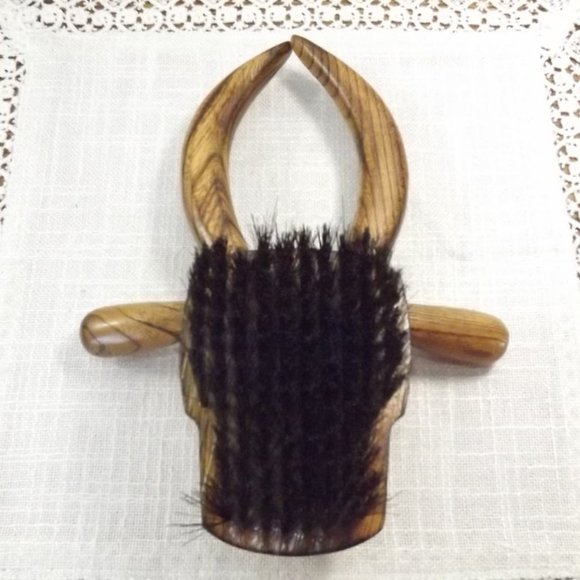 Vintage Bull Shaped Brush for Boots/Clothing - Picture 6 of 7